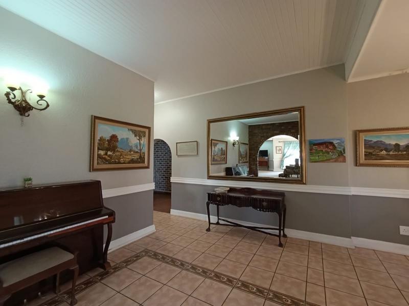 4 Bedroom Property for Sale in Middelburg Eastern Cape